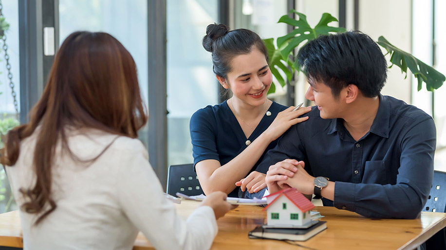 Property owner overwhelmed by self-managing rentals